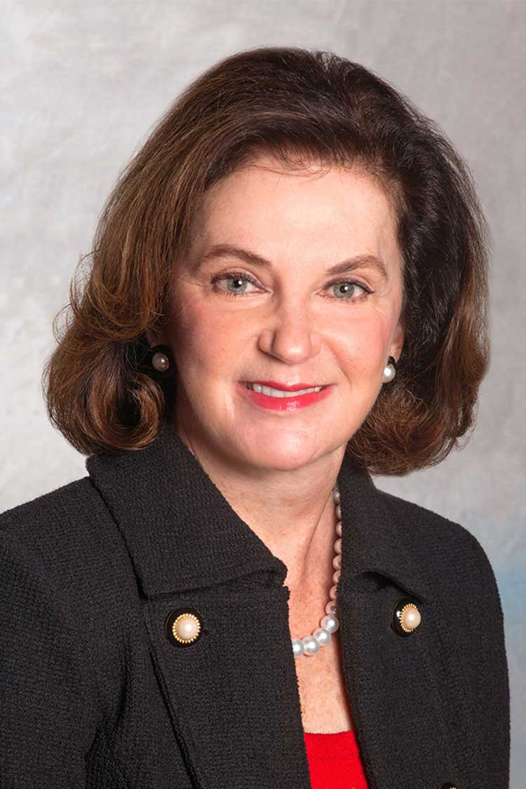 Headshot of Patricia Lee Blackburn (BSJ74, MSJ76)