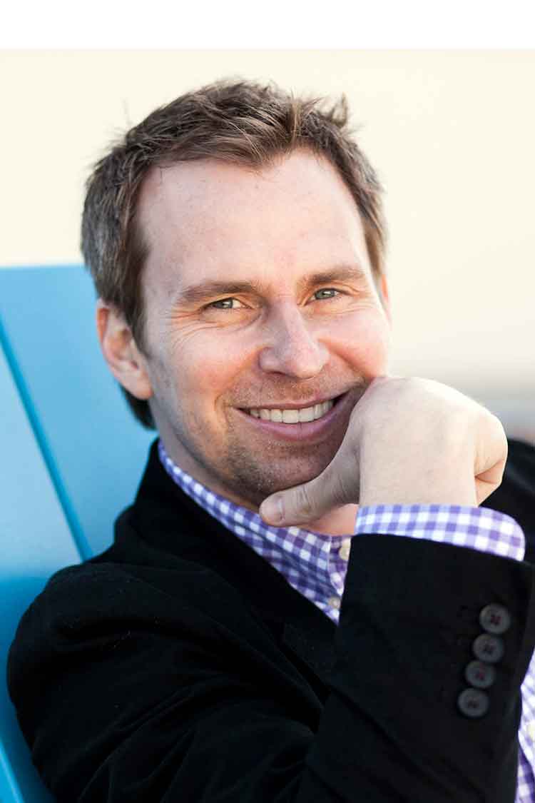 Headshot of Joshua P. Grau (IMC04)