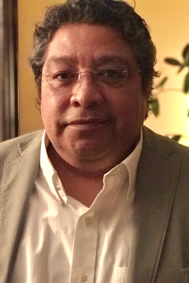 Reynaldo Morales