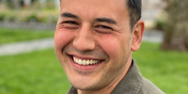 Headshot of Ben Calhoun