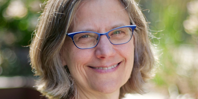 Headshot of Johanna Zorn