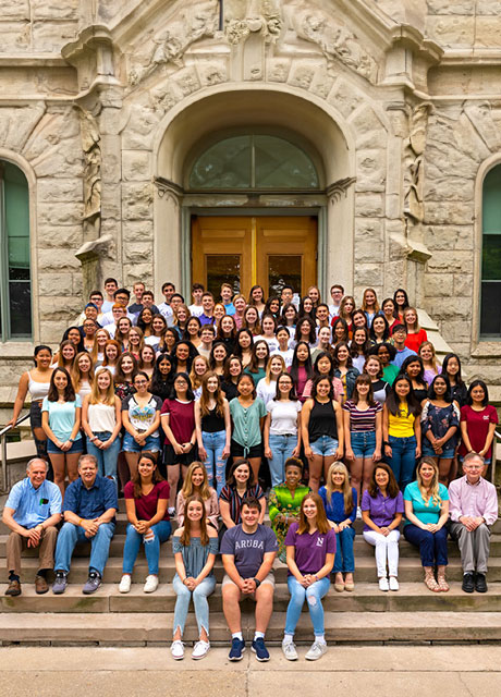 A group of Medill Cherubs.