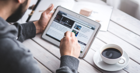 News website on tablet.