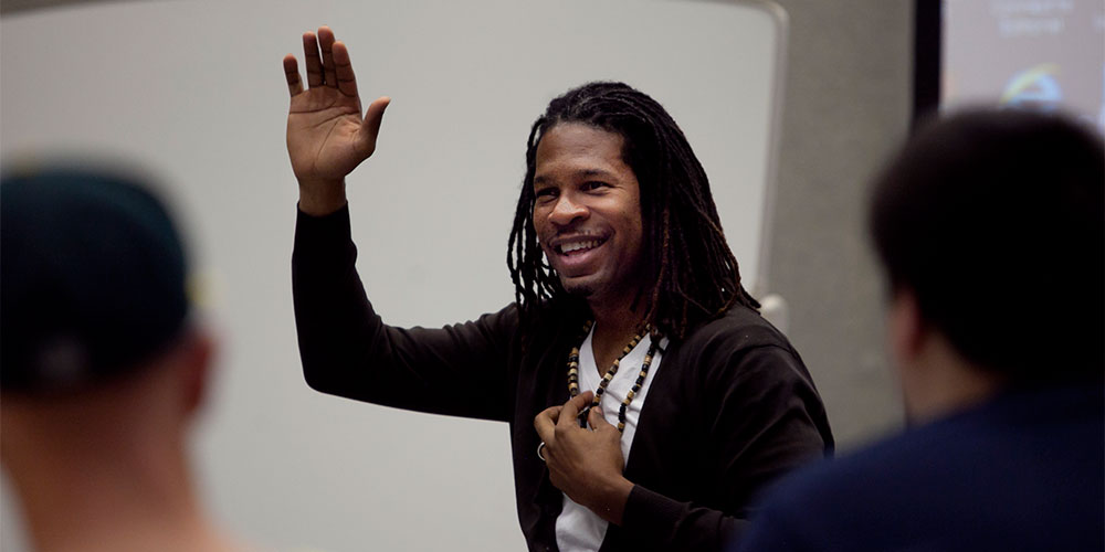 LZ Granderson raising his hand.