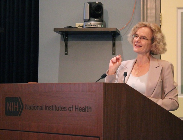 Presenter speaks at Medill's Health Care Reporting Conference