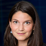 Headshot for Emily Glazer 
